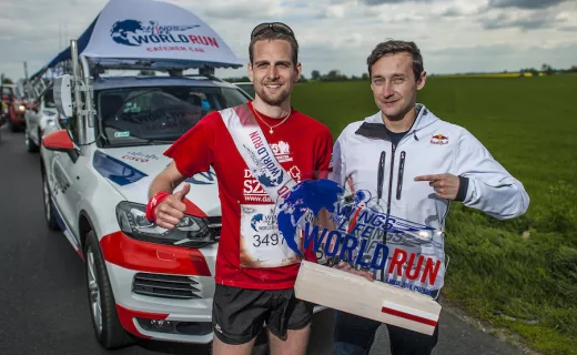 Grzegorz Urbańczyk polskim zwycięzcą Wings for Life World Run: „Miało być 5, było 50 km”. Pasjonująca walka o triumf na świecie [ZDJĘCIA, WIDEO] - 5